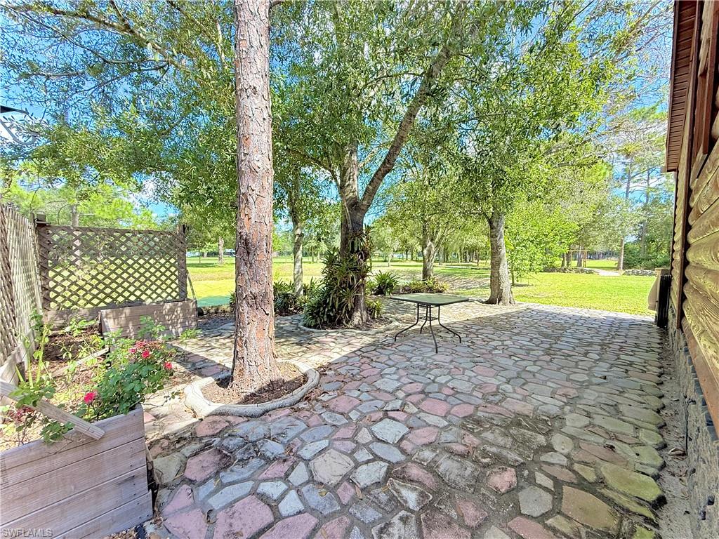 17021 Shelby Ln Property Photo 5