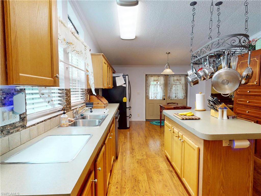 17021 Shelby Ln Property Photo 20