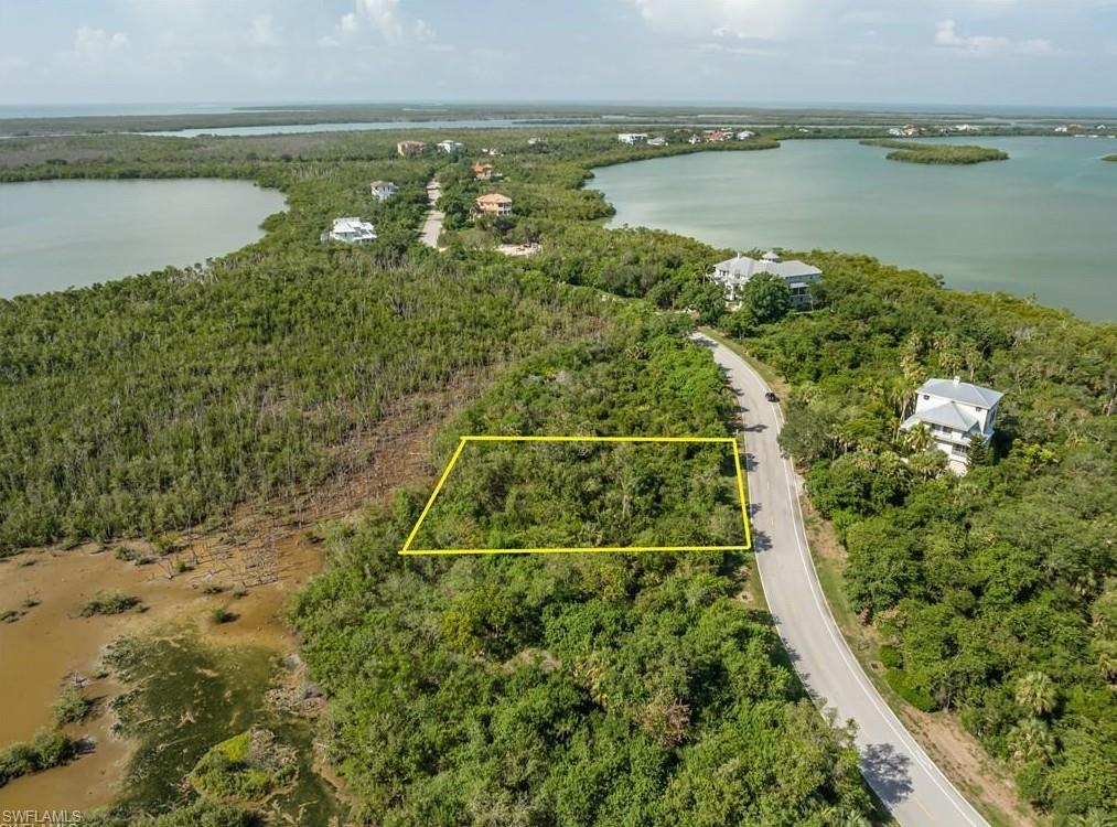822 Whiskey Creek Dr Property Photo 4