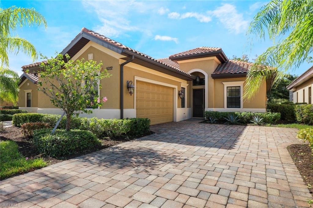 11072 Esteban Dr Property Photo 1