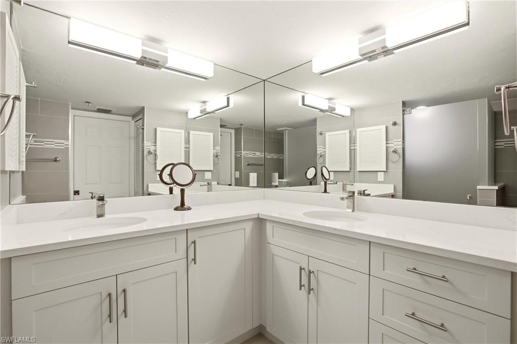 5550 Heron Point Dr 503 Property Photo 16