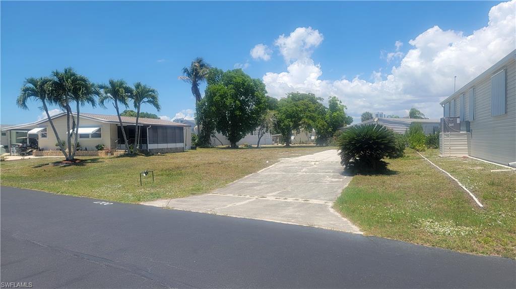 4700 Fiji Ln Property Photo 3