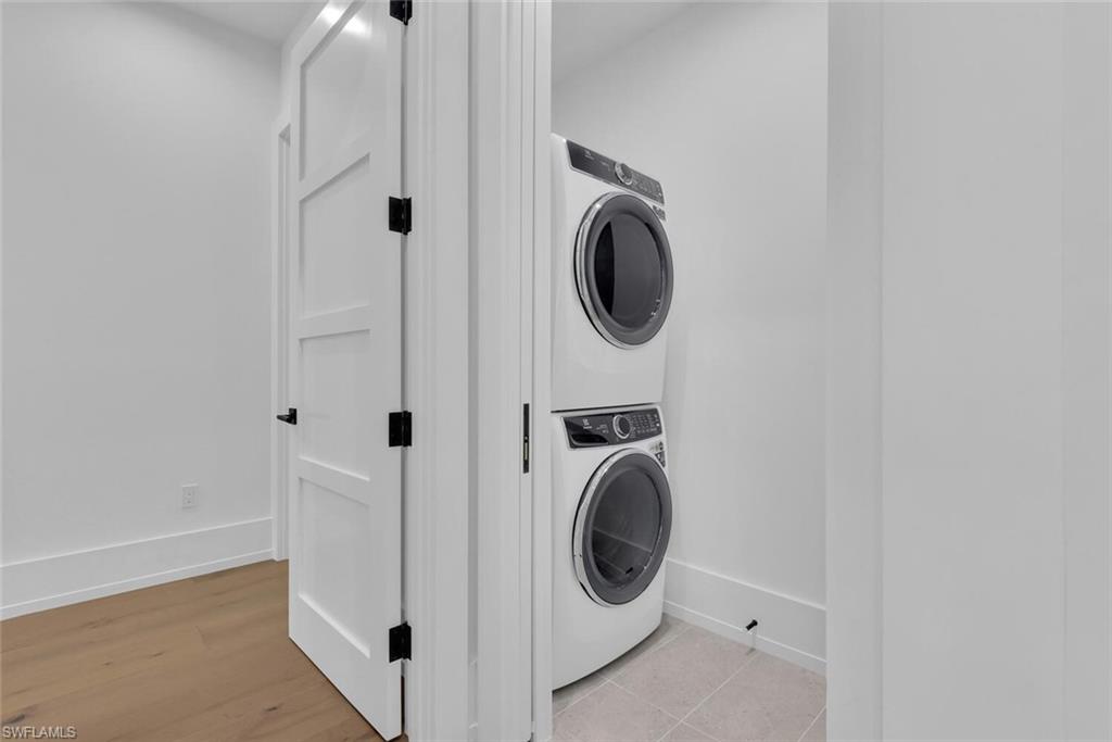 201 8th St S 208 Property Photo 28