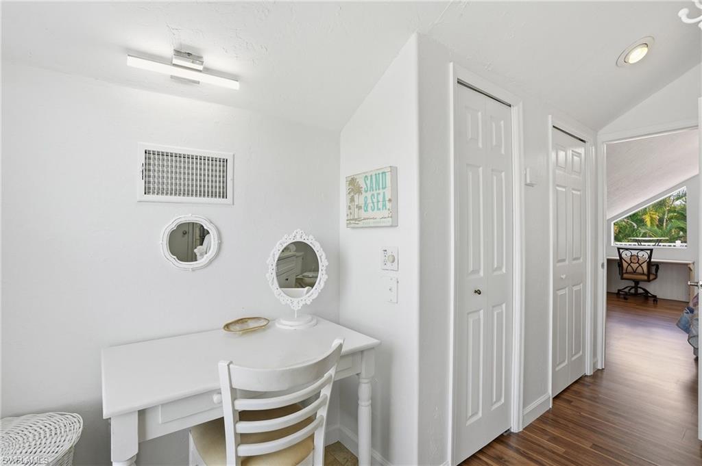 421 Connecticut St Property Photo 13
