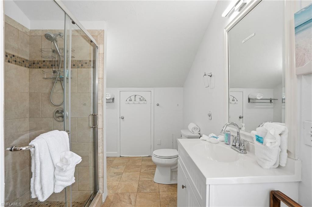 421 Connecticut St Property Photo 14