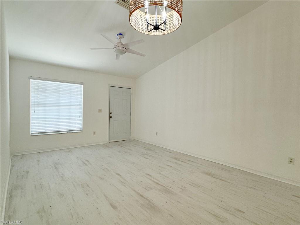 6265 Vista Garden Way B Property Photo 11
