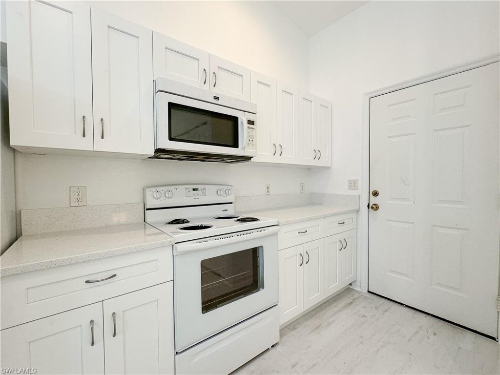6265 Vista Garden Way B Property Photo 23