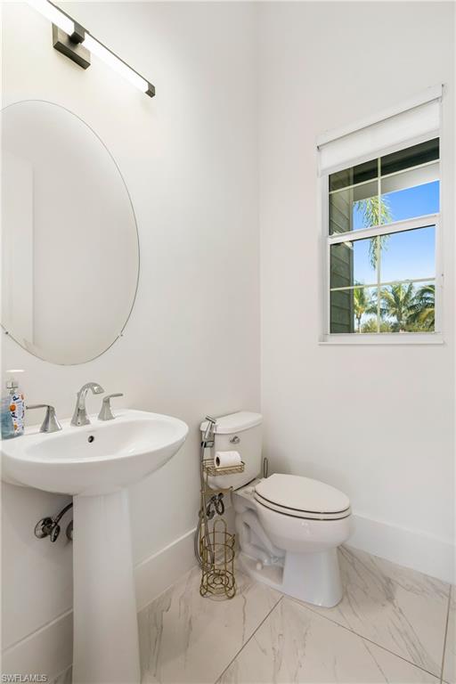 17288 Hidden Estates Cir Property Photo 19