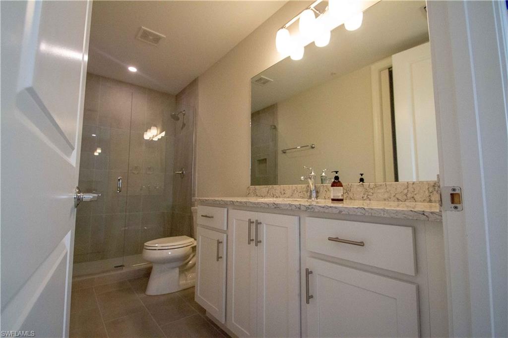 163 Indies Dr E 106 Property Photo 23