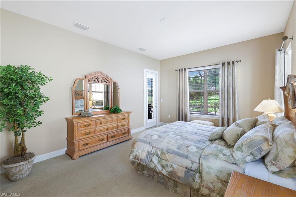 12118 Wicklow Ln Property Photo 19