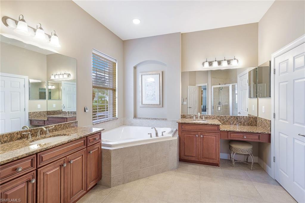 12118 Wicklow Ln Property Photo 20