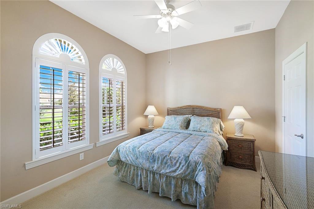 12118 Wicklow Ln Property Photo 26