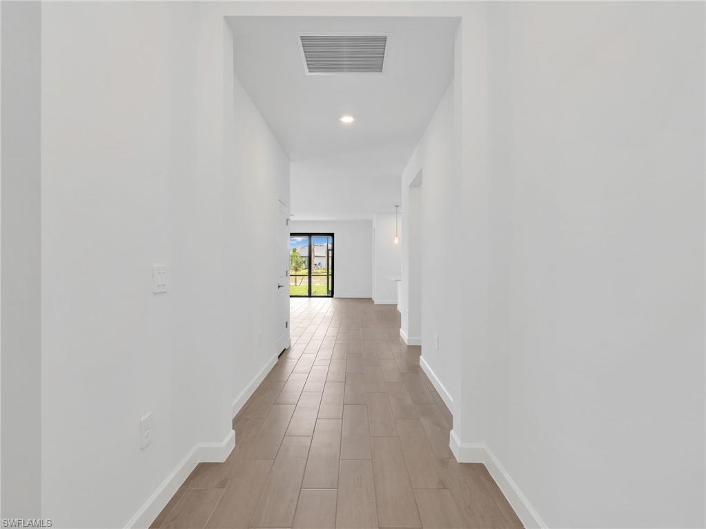 19228 Gentry Pl Property Photo 3