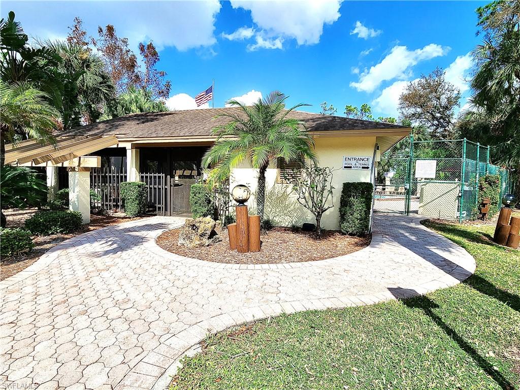 15075 Parkside Dr 102 Property Photo 3