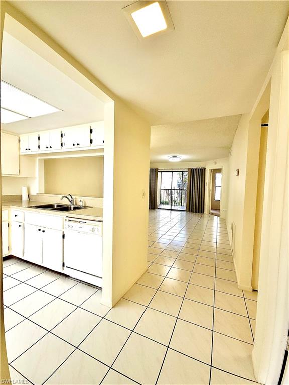 15075 Parkside Dr 102 Property Photo 5