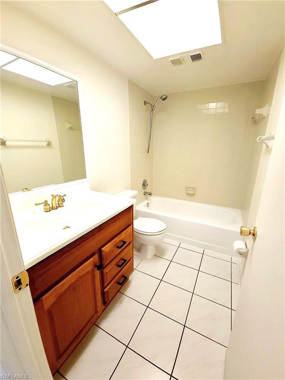 15075 Parkside Dr 102 Property Photo 7