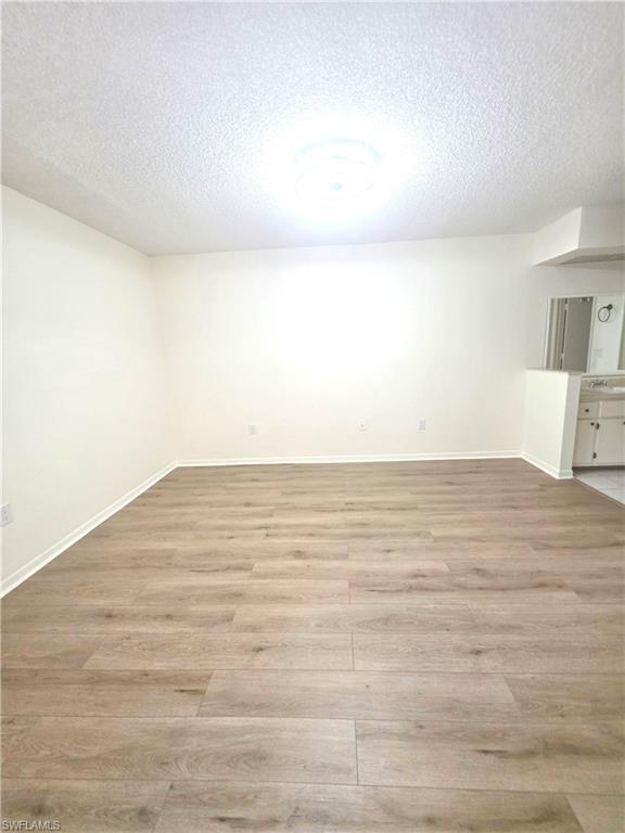 15075 Parkside Dr 102 Property Photo 7