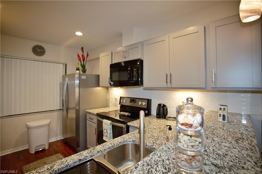 9871 Citadel Ln 208 Property Photo 11