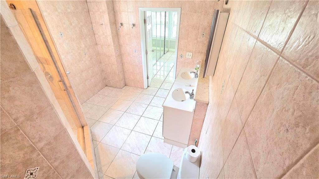 5529 Hardee St Property Photo 9