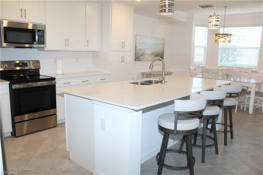 5715 Double Eagle Cir 4416 Property Photo 2
