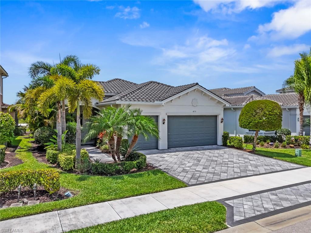 4715 Kensington CIR Property Photo 1