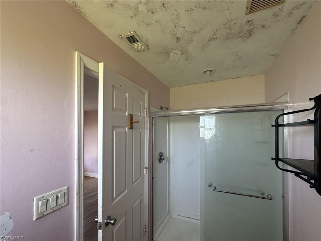 2123 16th Ter Property Photo 15