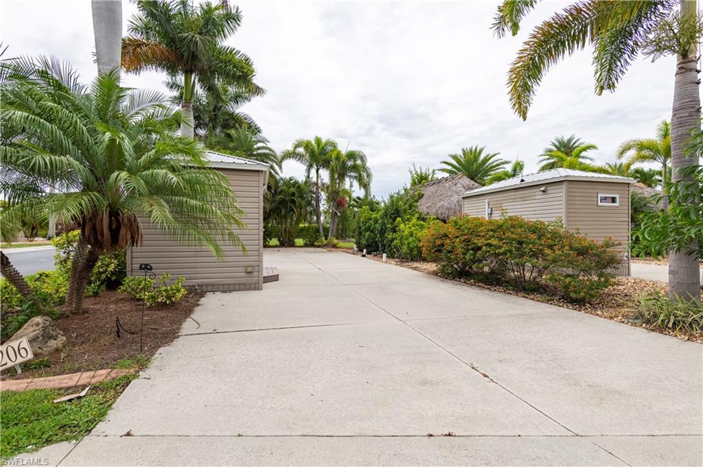 5147 Cypress Trail Resort Cir Property Photo 4