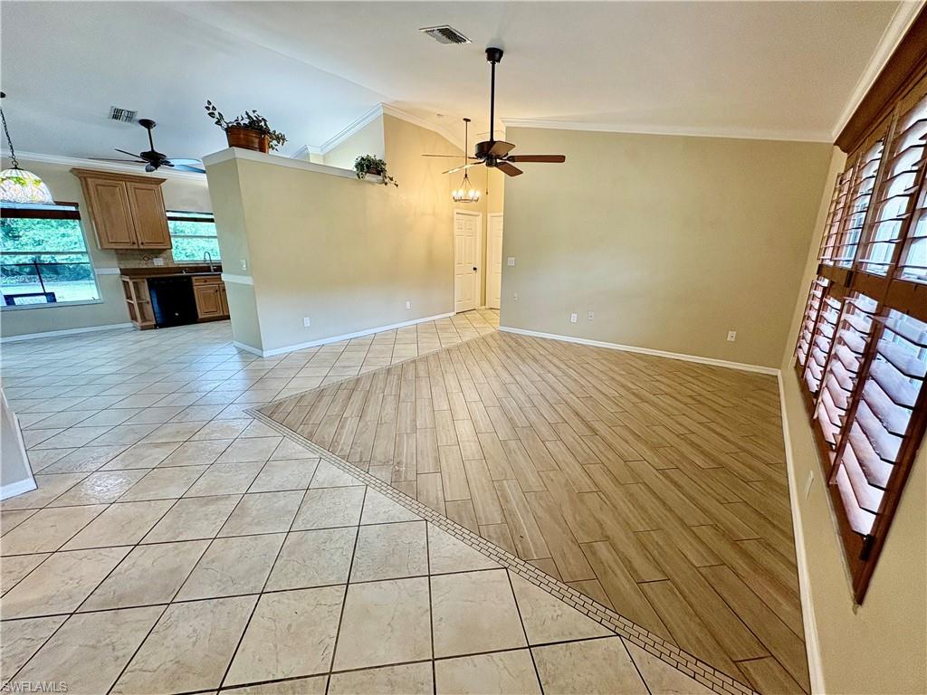 5232 Raintree Ln Property Photo 16