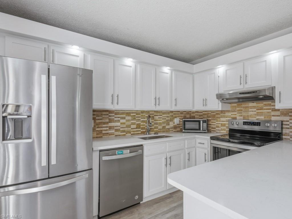 5247 Cedarbend DR 2 Property Photo 1