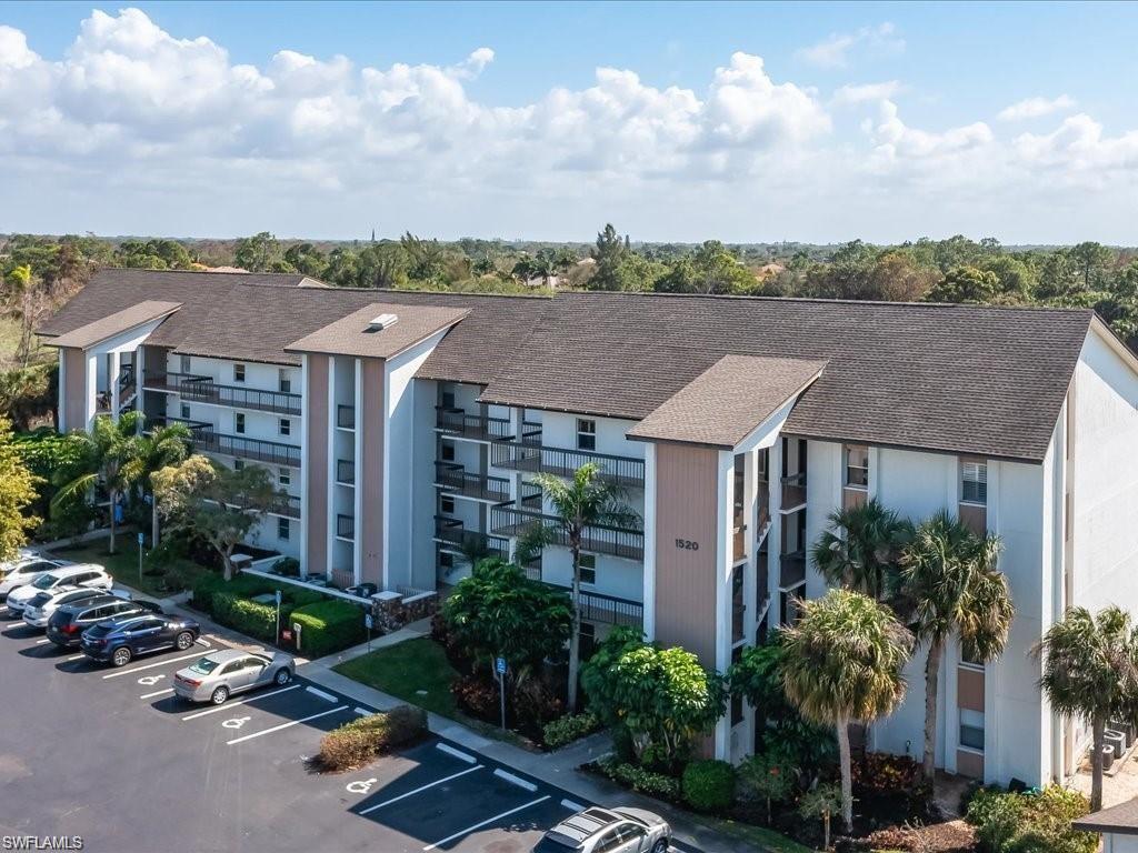 1520 Imperial Golf Course Blvd 211 Property Photo 2