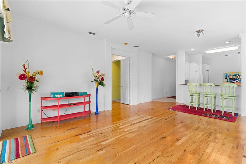 1843 Leamington Ln Property Photo 13
