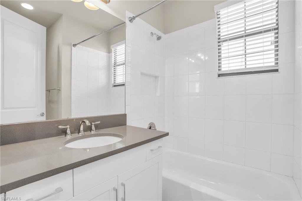 4420 Aurora St Property Photo 35