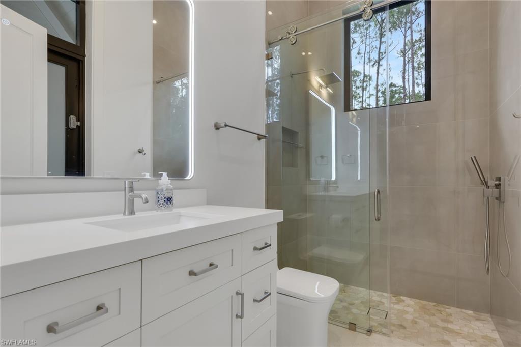 5025 Boxwood Way Property Photo 32
