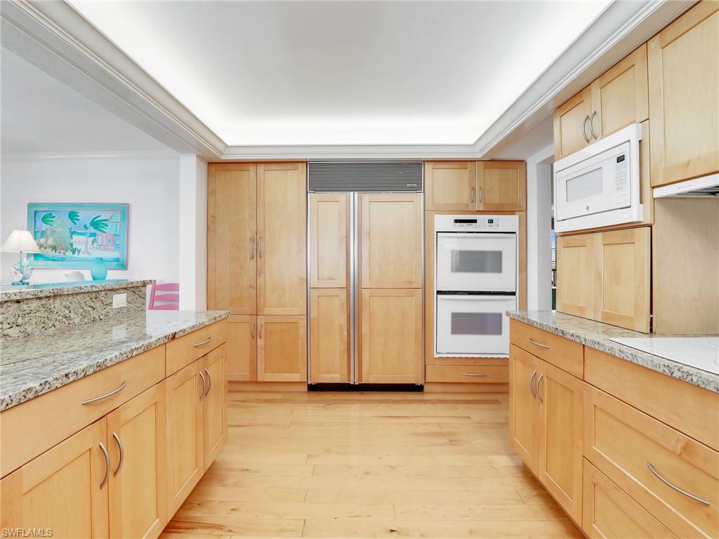 10851 Gulf Shore Dr 605 Property Photo 11
