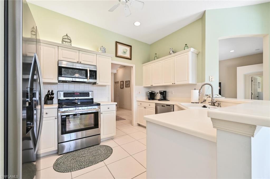 2259 Island Cove Cir Property Photo 13