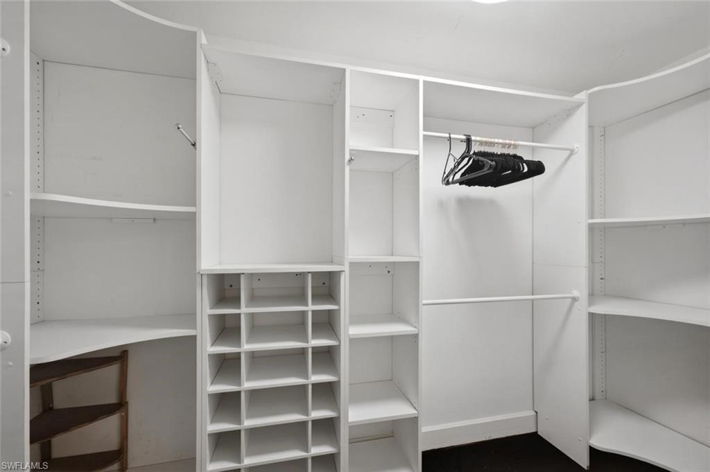 2540 Half Moon Walk Property Photo 29
