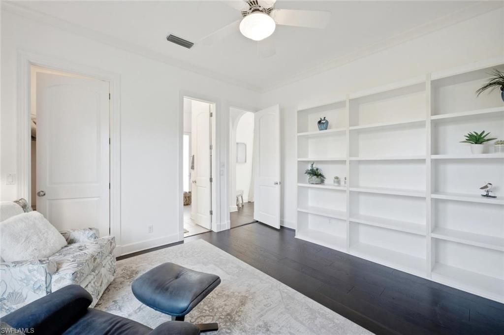 2540 Half Moon Walk Property Photo 34