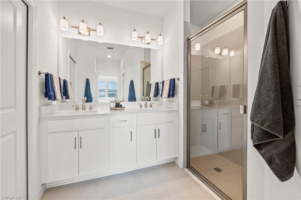 11751 Venetian Lagoon Dr 104 Property Photo 14