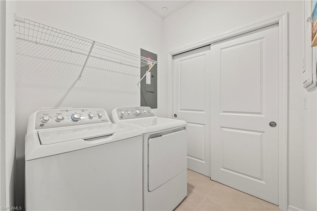 11751 Venetian Lagoon Dr 104 Property Photo 20