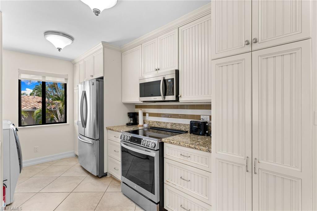 324 Waterleaf Ct Property Photo 7