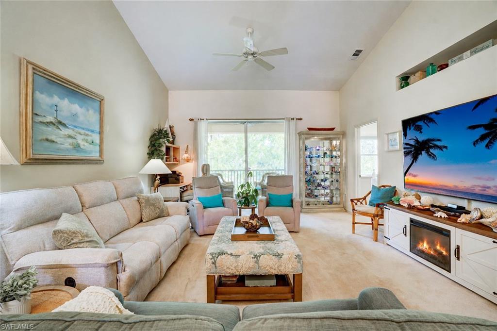 509 Robin Hood Cir 202 Property Photo 1