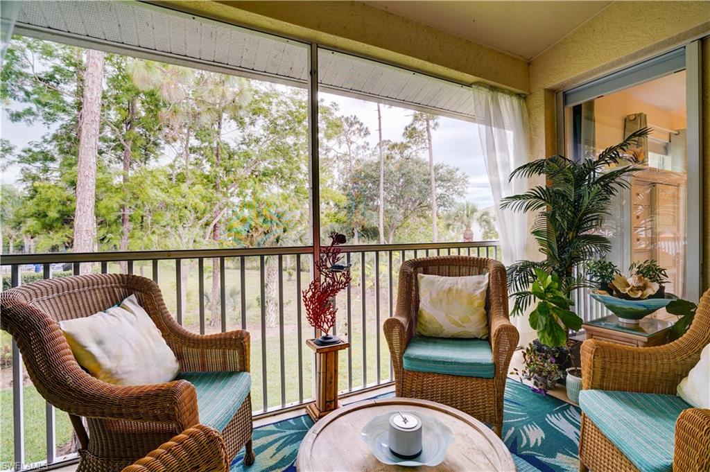 509 Robin Hood Cir 202 Property Photo 3