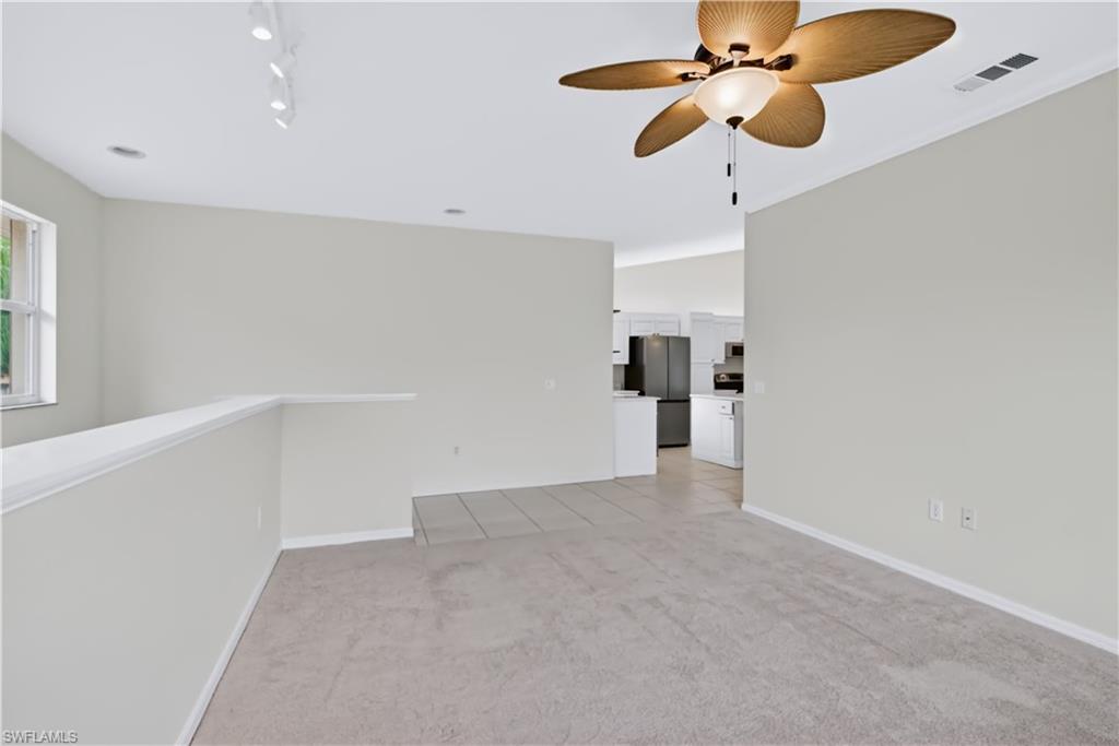 509 Robin Hood Cir 202 Property Photo 13