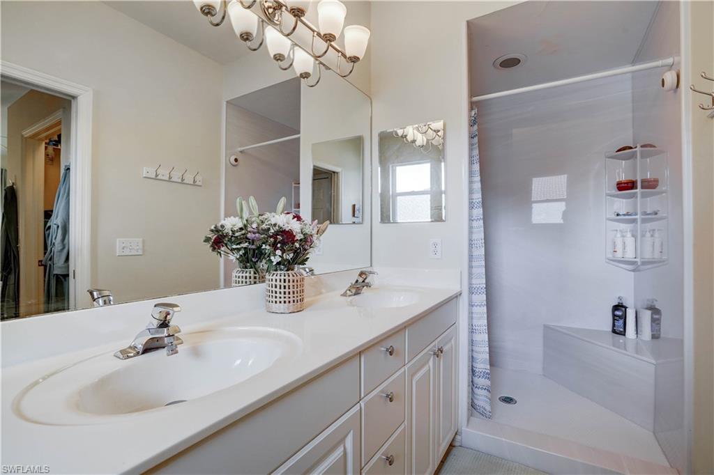 509 Robin Hood Cir 202 Property Photo 18