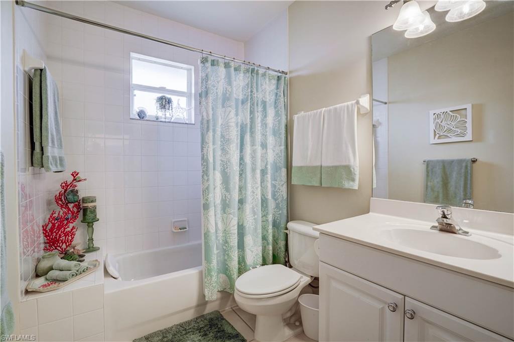 509 Robin Hood Cir 202 Property Photo 22