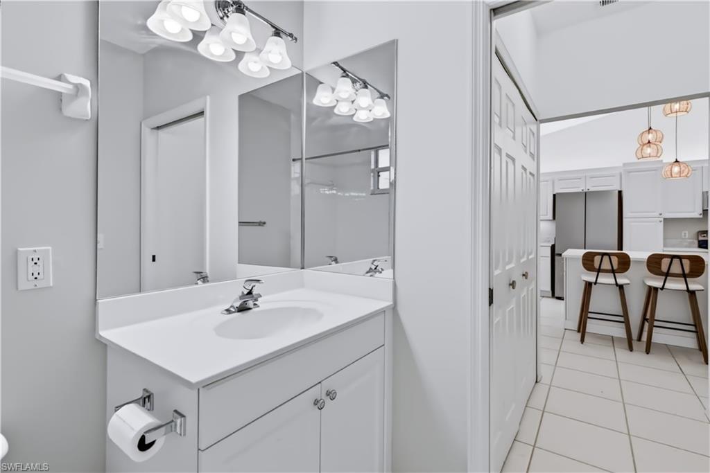 509 Robin Hood Cir 202 Property Photo 23