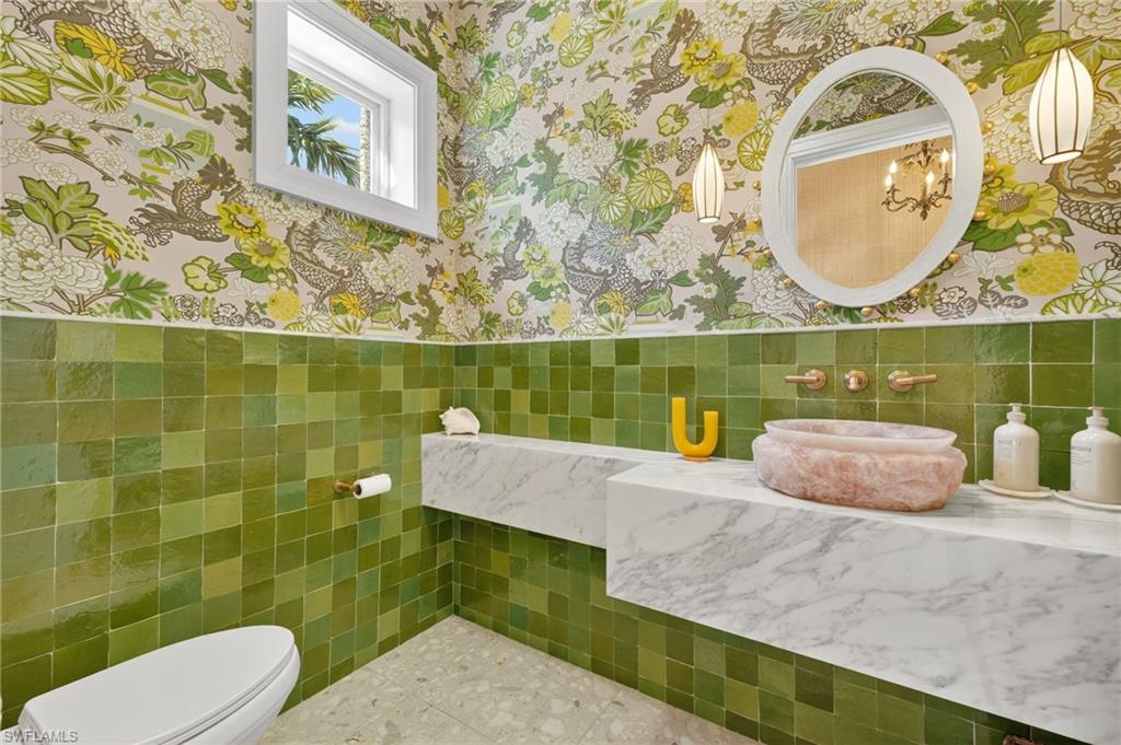 111 Caribbean Rd Property Photo 39