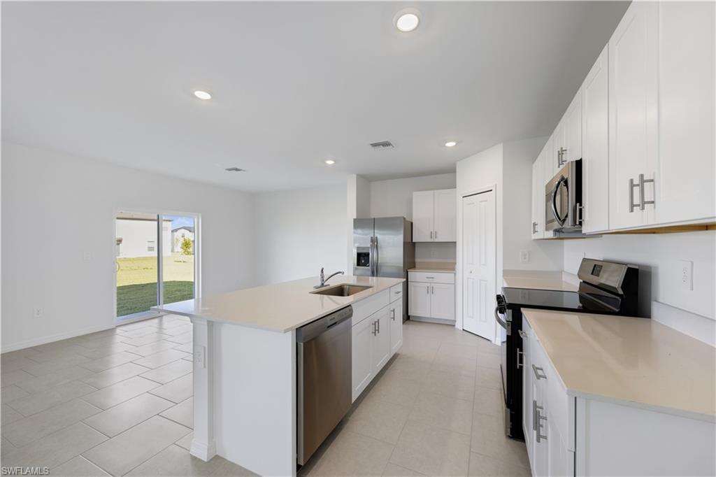 4050 San Felice Ln Property Photo 11