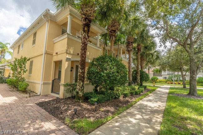 28495 Villagewalk Blvd Property Photo 3