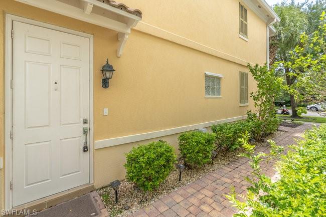 28495 Villagewalk Blvd Property Photo 5